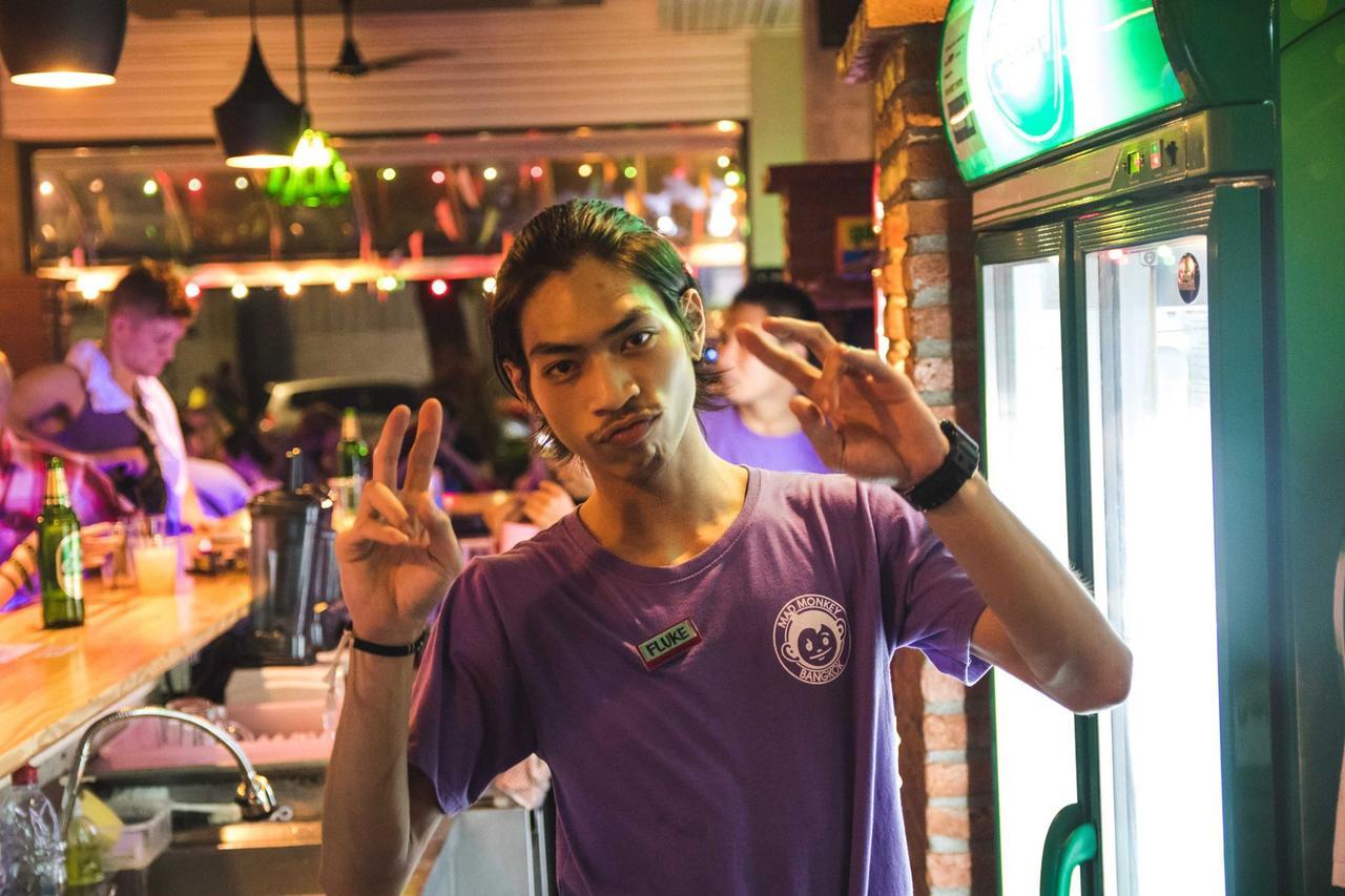 Mad Monkey Hostel バンコク都 エクステリア 写真